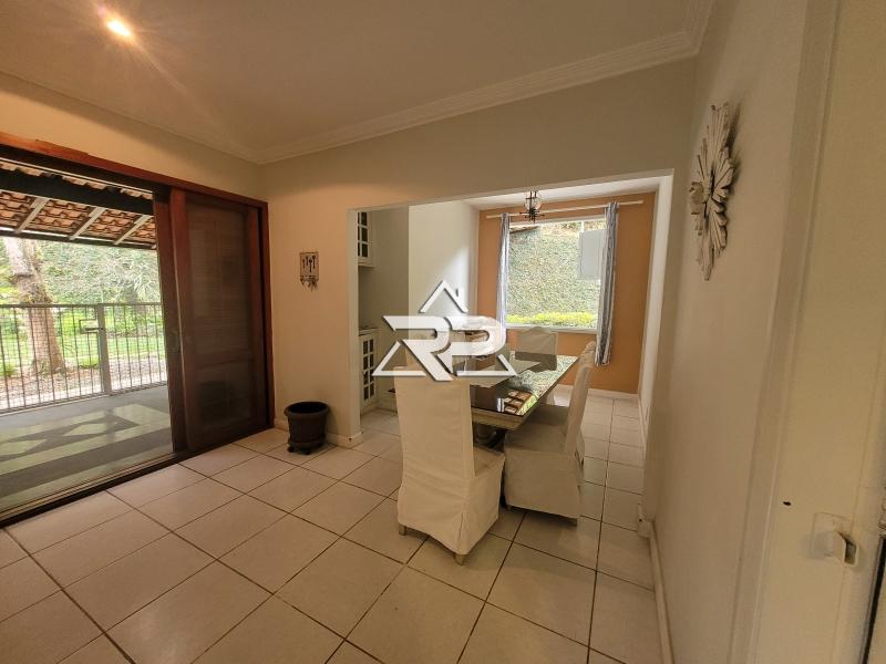 Comprar Casa em Pedro do Rio, Petrópolis/RJ - Renata Pereira Corretora