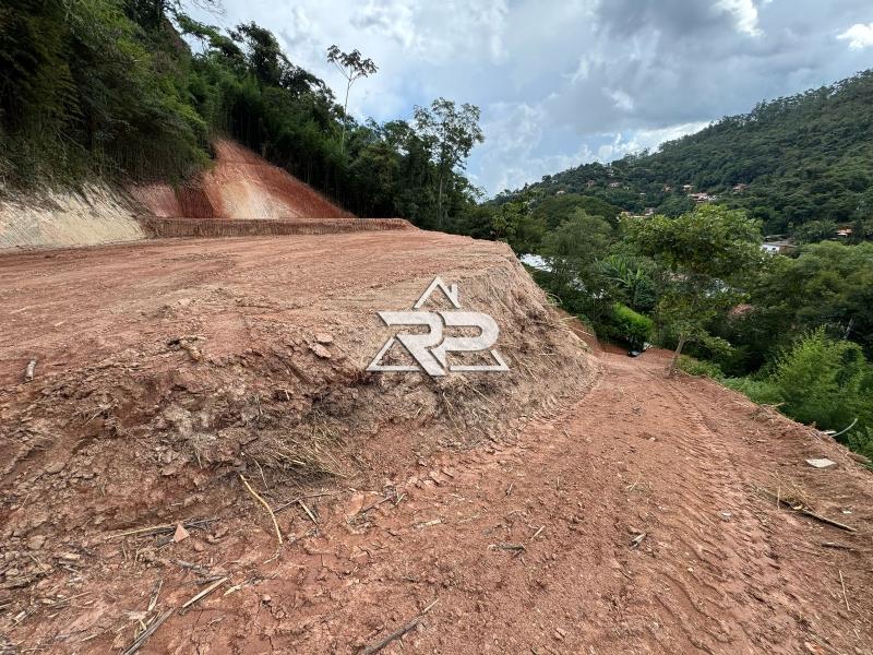 Comprar Terreno Residencial em Itaipava, Petrópolis/RJ - Renata Pereira Corretora