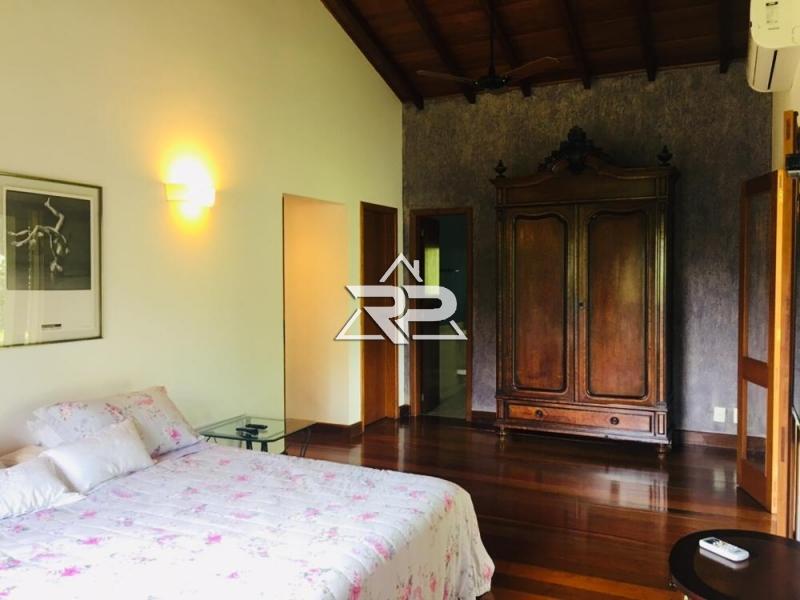 Comprar Casa em Pedro do Rio, Petrópolis/RJ - Renata Pereira Corretora