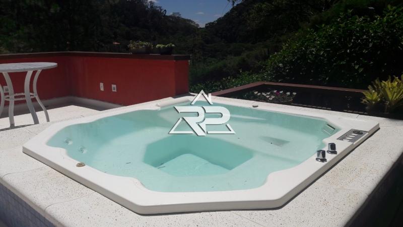 Comprar Casa em Pedro do Rio, Petrópolis/RJ - Renata Pereira Corretora