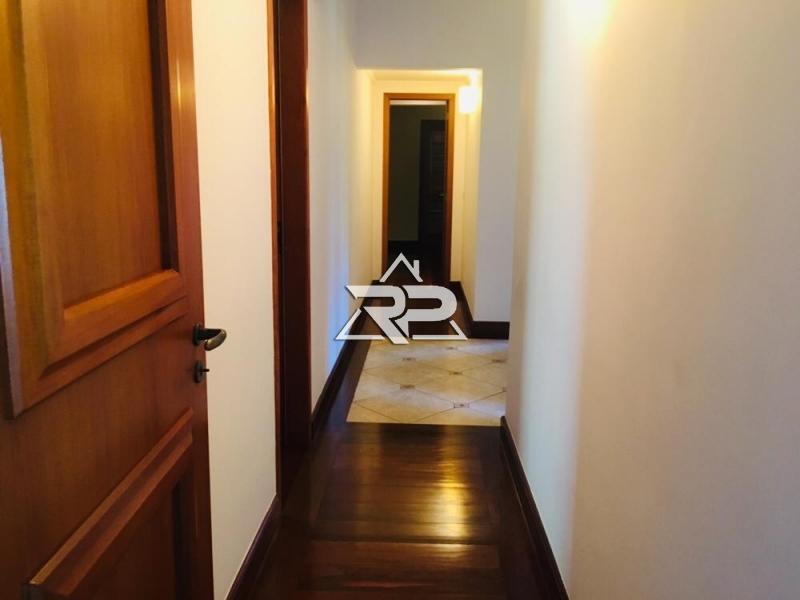 Comprar Casa em Pedro do Rio, Petrópolis/RJ - Renata Pereira Corretora