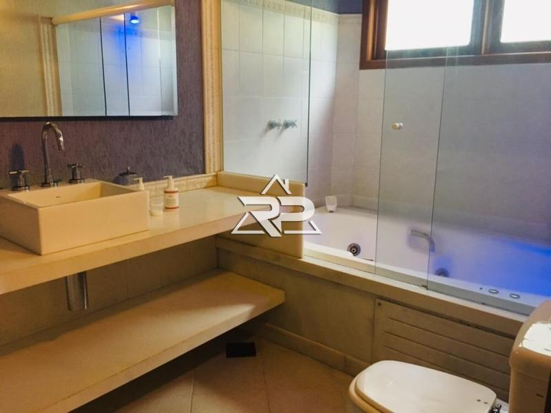 Comprar Casa em Pedro do Rio, Petrópolis/RJ - Renata Pereira Corretora