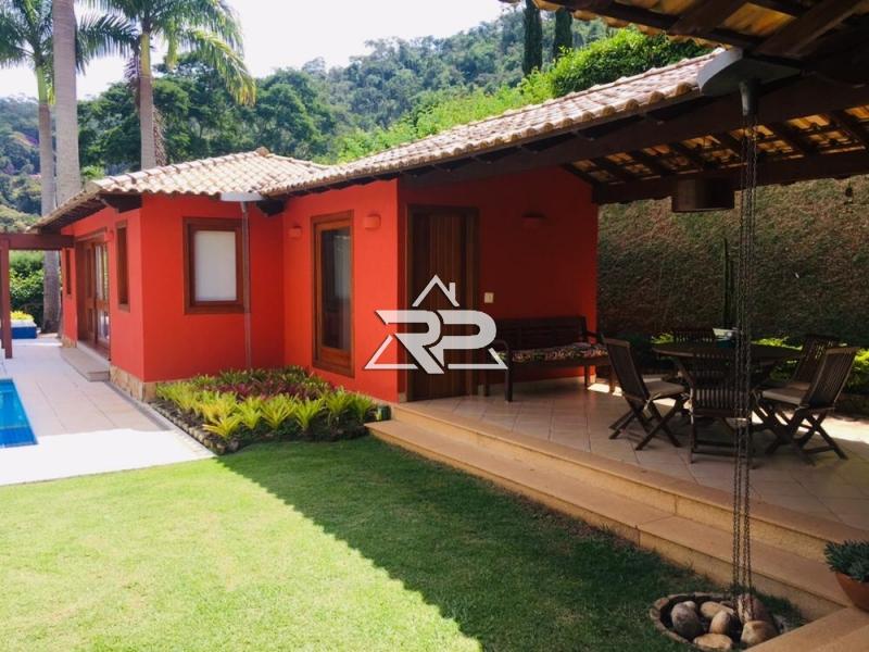 Comprar Casa em Pedro do Rio, Petrópolis/RJ - Renata Pereira Corretora