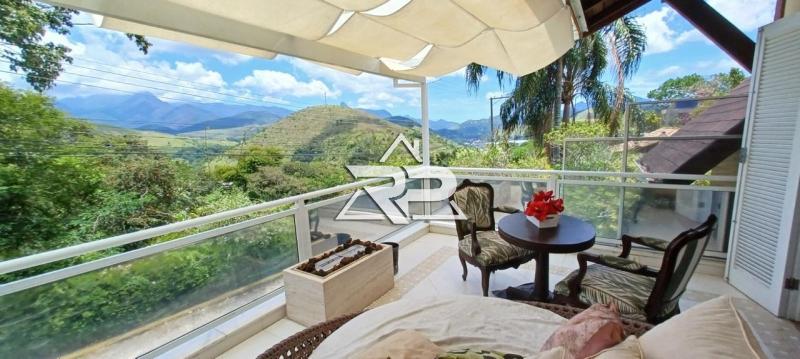 Comprar Casa em Itaipava, Petrópolis/RJ - Renata Pereira Corretora