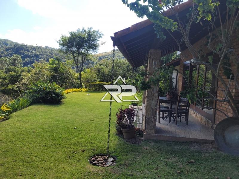 Comprar Casa em Pedro do Rio, Petrópolis/RJ - Renata Pereira Corretora