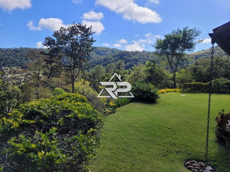 Comprar Casa em Pedro do Rio, Petrópolis/RJ - Renata Pereira Corretora