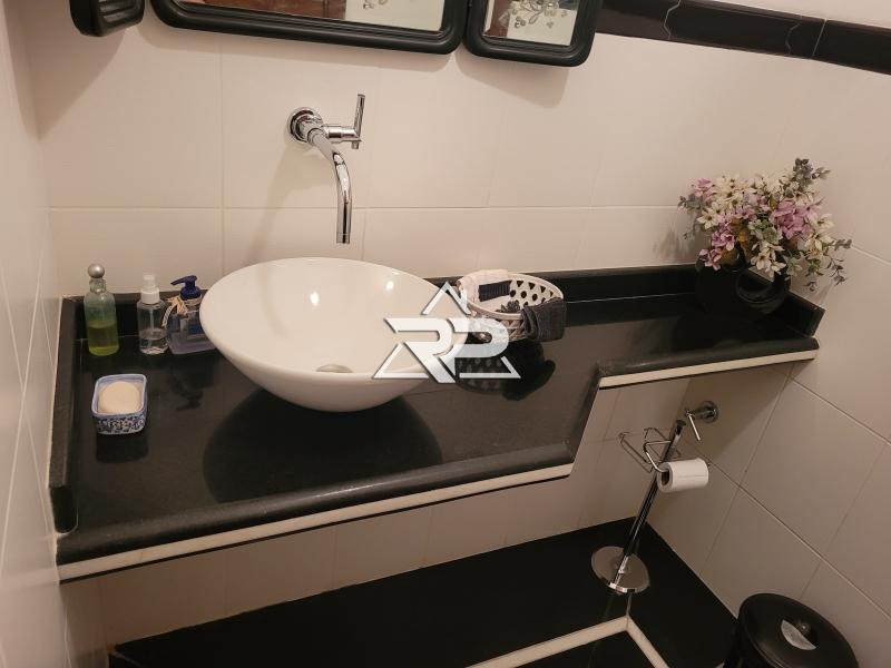 Comprar Casa em Pedro do Rio, Petrópolis/RJ - Renata Pereira Corretora