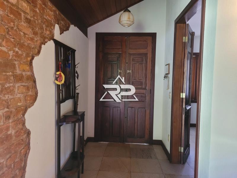 Comprar Casa em Pedro do Rio, Petrópolis/RJ - Renata Pereira Corretora