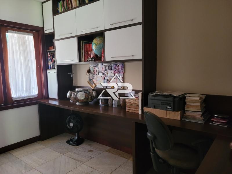 Comprar Casa em Pedro do Rio, Petrópolis/RJ - Renata Pereira Corretora