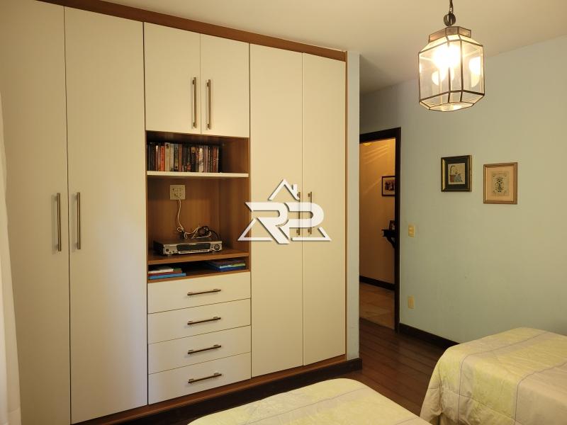 Comprar Casa em Pedro do Rio, Petrópolis/RJ - Renata Pereira Corretora