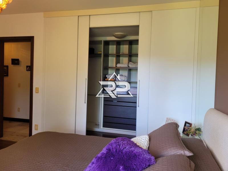 Comprar Casa em Pedro do Rio, Petrópolis/RJ - Renata Pereira Corretora