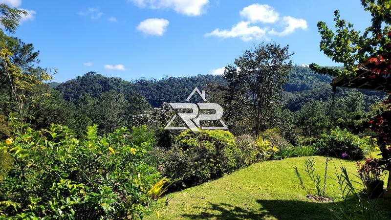 Comprar Casa em Pedro do Rio, Petrópolis/RJ - Renata Pereira Corretora