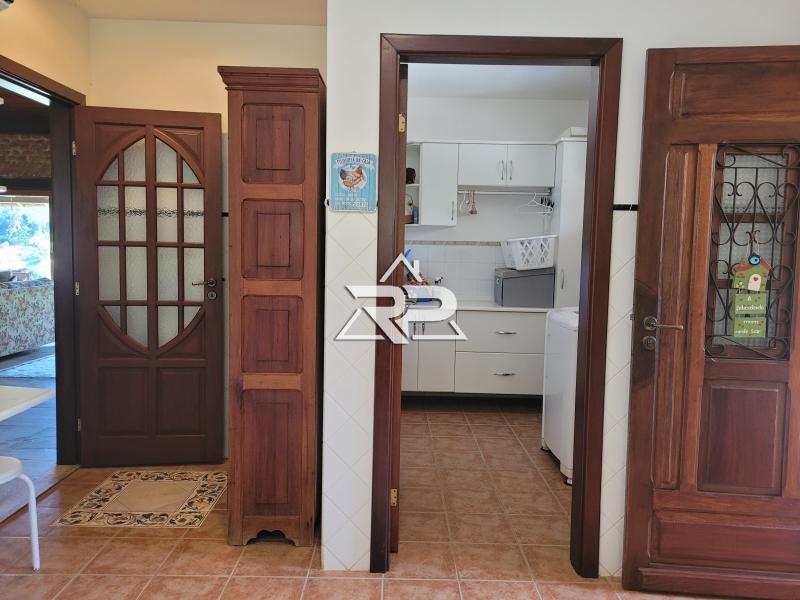 Comprar Casa em Pedro do Rio, Petrópolis/RJ - Renata Pereira Corretora