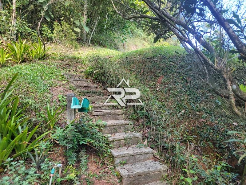 Comprar Casa em Pedro do Rio, Petrópolis/RJ - Renata Pereira Corretora