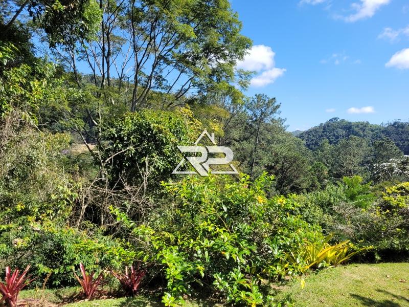 Comprar Casa em Pedro do Rio, Petrópolis/RJ - Renata Pereira Corretora