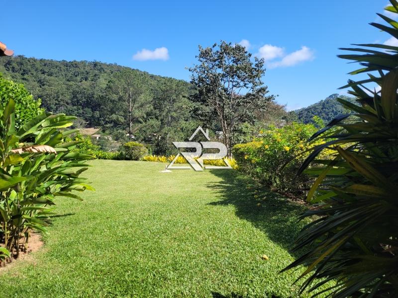 Comprar Casa em Pedro do Rio, Petrópolis/RJ - Renata Pereira Corretora