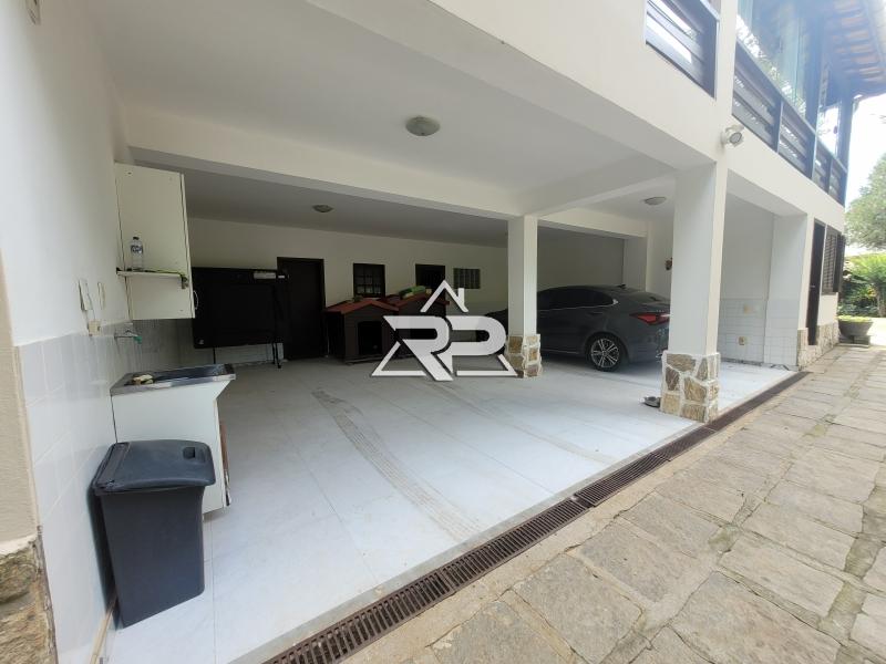 Comprar Casa em Itaipava, Petrópolis/RJ - Renata Pereira Corretora