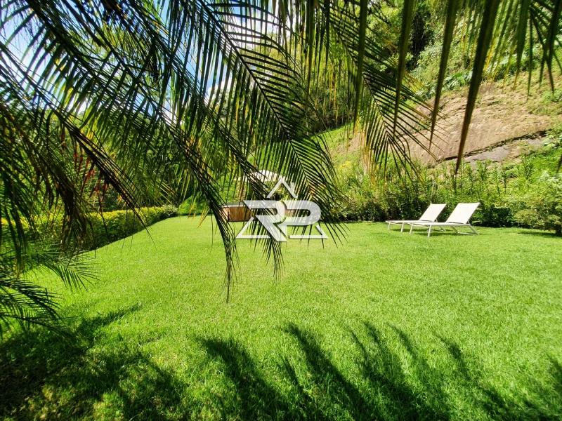 Comprar Casa em Pedro do Rio, Petrópolis/RJ - Renata Pereira Corretora