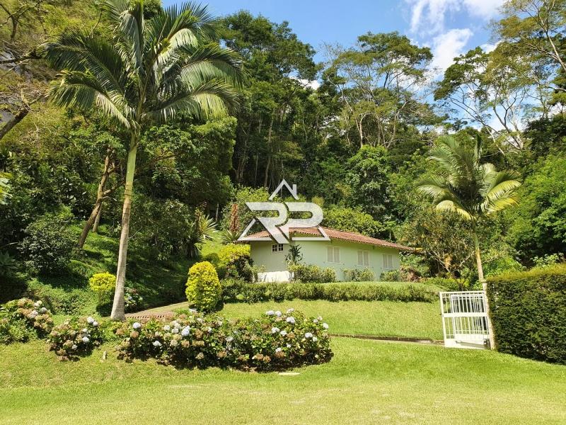 Comprar Casa em Pedro do Rio, Petrópolis/RJ - Renata Pereira Corretora