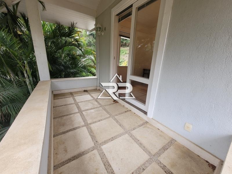 Comprar Casa em Pedro do Rio, Petrópolis/RJ - Renata Pereira Corretora