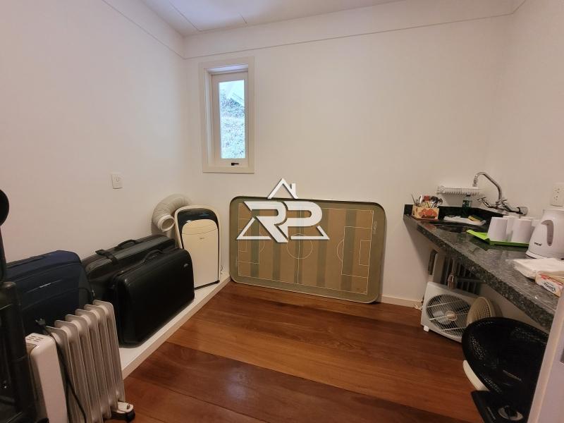 Comprar Casa em Pedro do Rio, Petrópolis/RJ - Renata Pereira Corretora