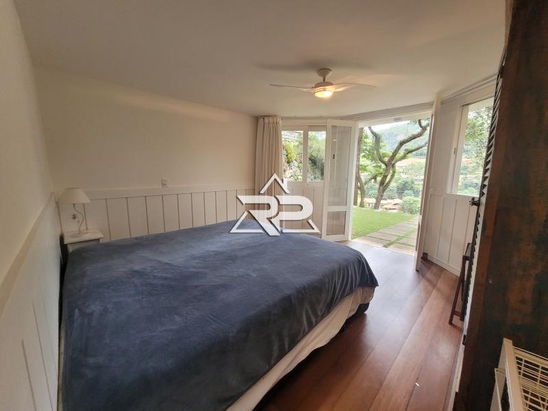 Comprar Casa em Pedro do Rio, Petrópolis/RJ - Renata Pereira Corretora