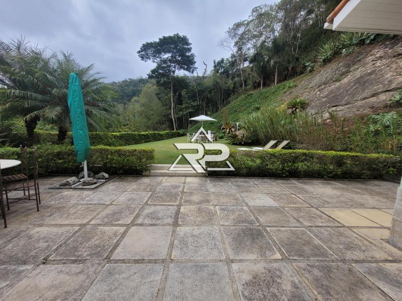 Comprar Casa em Pedro do Rio, Petrópolis/RJ - Renata Pereira Corretora