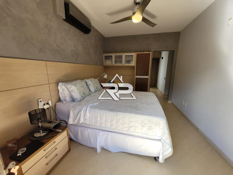 Comprar Casa em Itaipava, Petrópolis/RJ - Renata Pereira Corretora