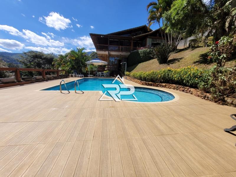 Comprar Casa em Itaipava, Petrópolis/RJ - Renata Pereira Corretora