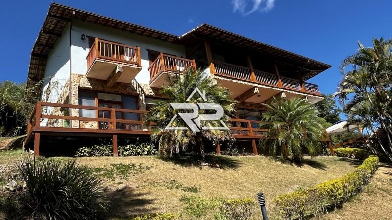 Comprar Casa em Itaipava, Petrópolis/RJ - Renata Pereira Corretora