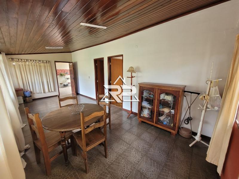 Comprar Casa em Pedro do Rio, Petrópolis/RJ - Renata Pereira Corretora