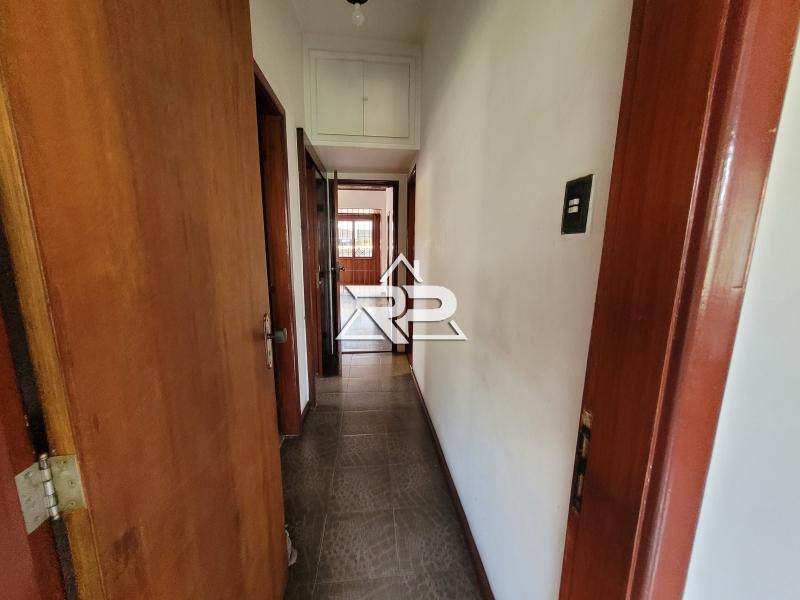 Comprar Casa em Pedro do Rio, Petrópolis/RJ - Renata Pereira Corretora