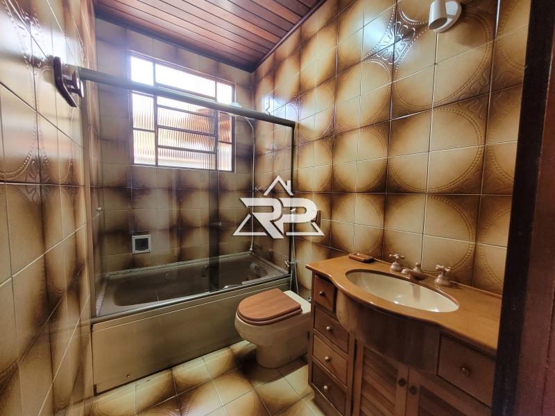 Comprar Casa em Pedro do Rio, Petrópolis/RJ - Renata Pereira Corretora