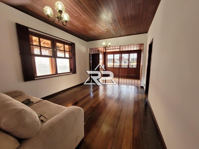 Comprar Casa em Pedro do Rio, Petrópolis/RJ - Renata Pereira Corretora