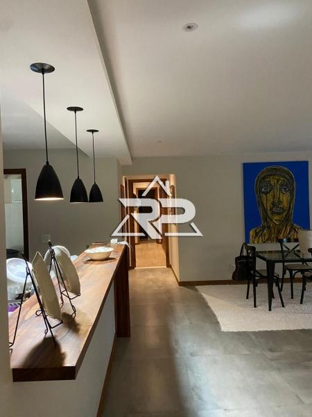 Comprar Casa em Itaipava, Petrópolis/RJ - Renata Pereira Corretora