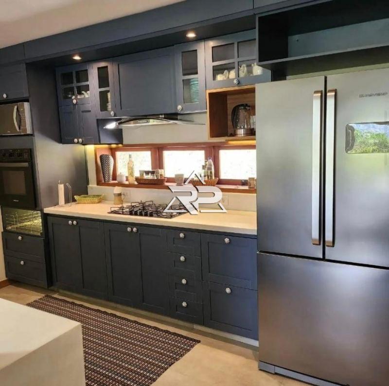 Comprar Casa em Itaipava, Petrópolis/RJ - Renata Pereira Corretora