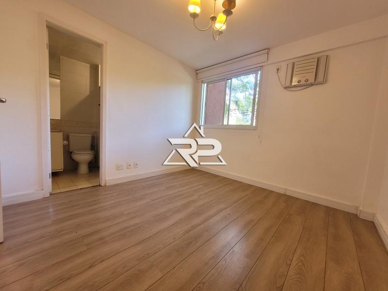 Comprar Apartamento em Itaipava, Petrópolis/RJ - Renata Pereira Corretora