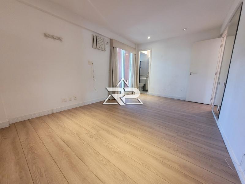 Comprar Apartamento em Itaipava, Petrópolis/RJ - Renata Pereira Corretora