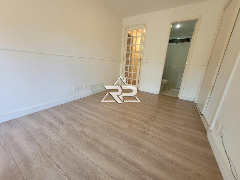 Comprar Apartamento em Itaipava, Petrópolis/RJ - Renata Pereira Corretora