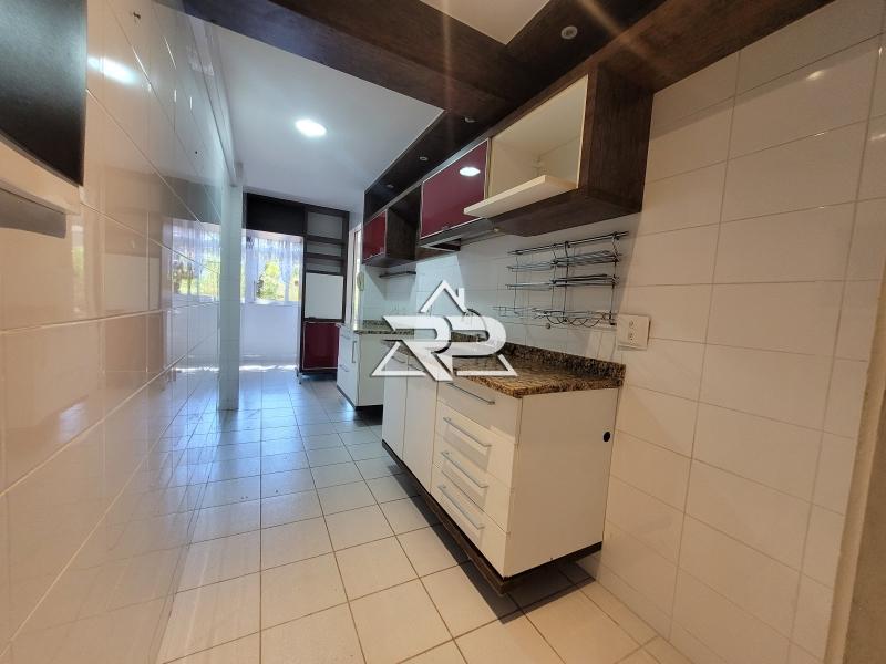 Comprar Apartamento em Itaipava, Petrópolis/RJ - Renata Pereira Corretora