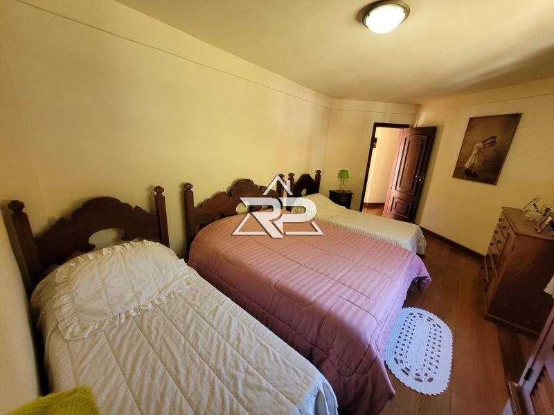 Comprar Casa em Pedro do Rio, Petrópolis/RJ - Renata Pereira Corretora