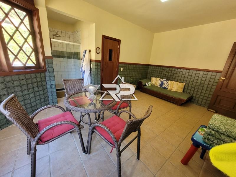 Comprar Casa em Pedro do Rio, Petrópolis/RJ - Renata Pereira Corretora