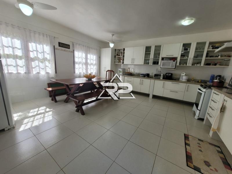 Comprar Casa em Pedro do Rio, Petrópolis/RJ - Renata Pereira Corretora