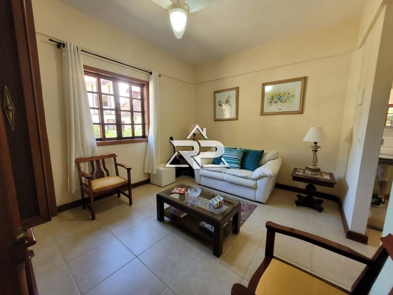 Comprar Casa em Pedro do Rio, Petrópolis/RJ - Renata Pereira Corretora