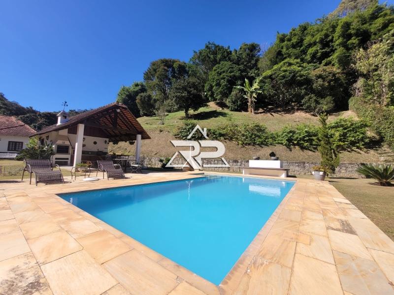 Comprar Casa em Pedro do Rio, Petrópolis/RJ - Renata Pereira Corretora