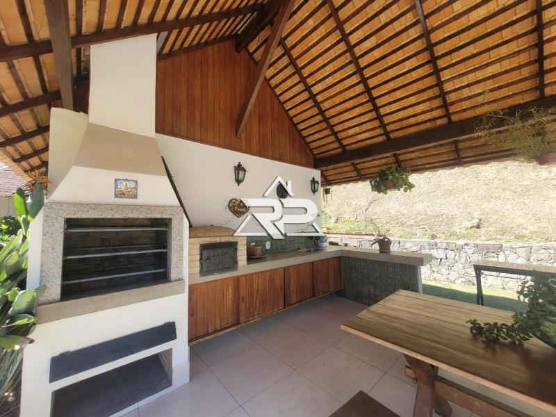 Comprar Casa em Pedro do Rio, Petrópolis/RJ - Renata Pereira Corretora