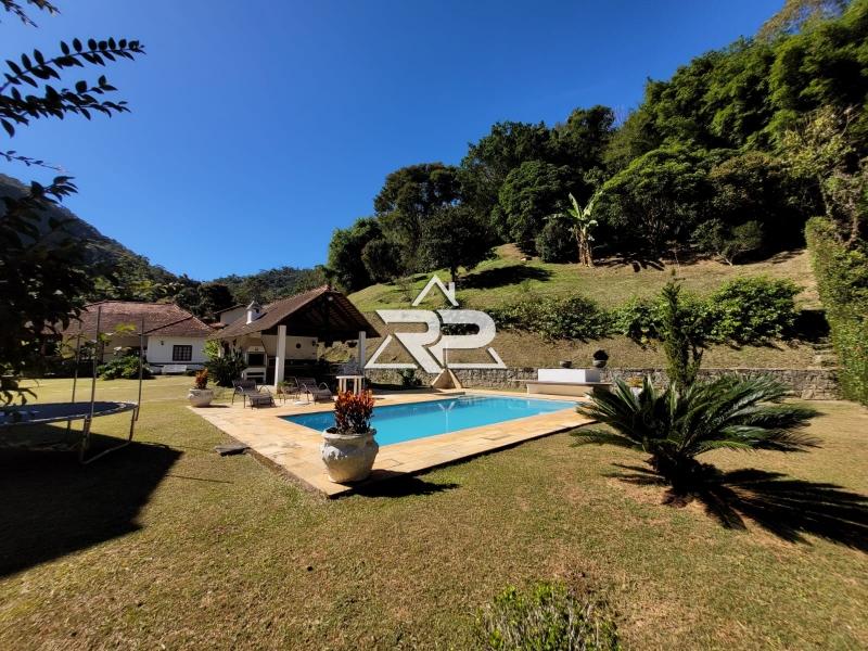 Comprar Casa em Pedro do Rio, Petrópolis/RJ - Renata Pereira Corretora