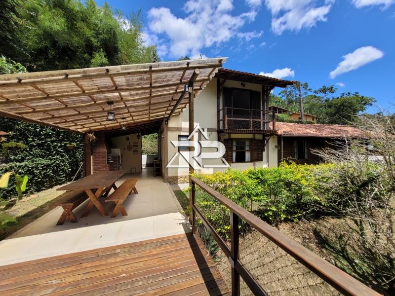Comprar Casa em Pedro do Rio, Petrópolis/RJ - Renata Pereira Corretora