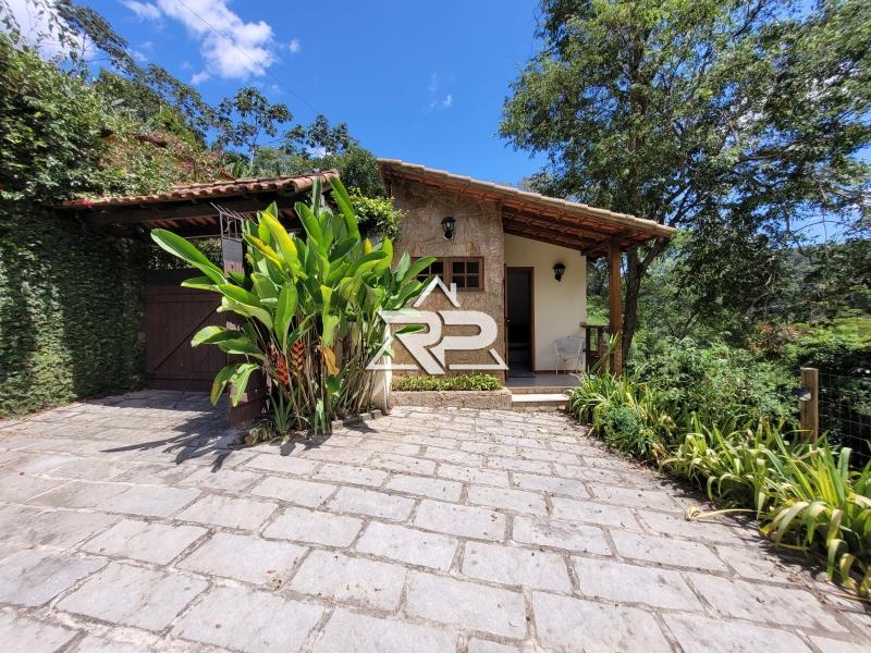 Comprar Casa em Pedro do Rio, Petrópolis/RJ - Renata Pereira Corretora