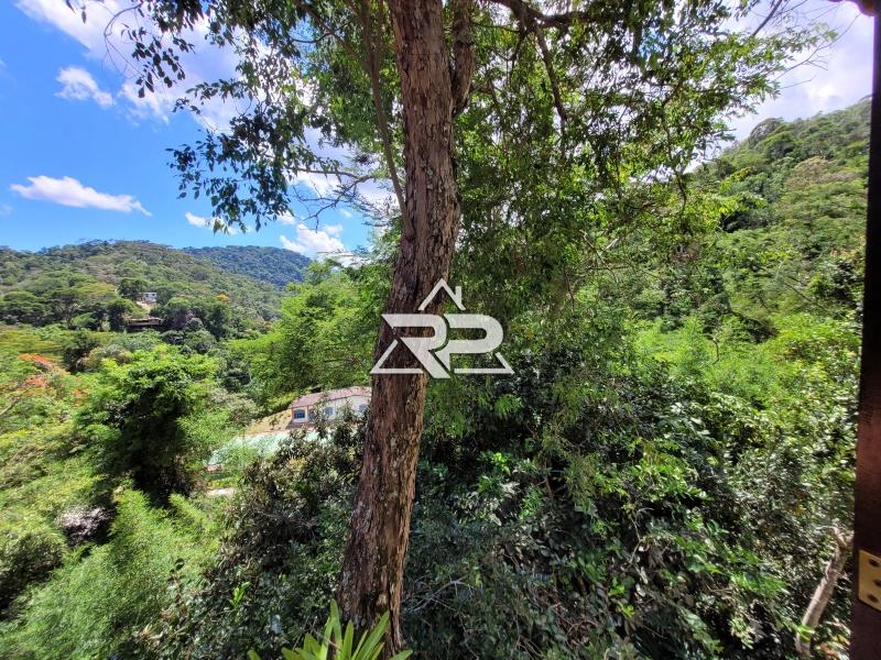Comprar Casa em Pedro do Rio, Petrópolis/RJ - Renata Pereira Corretora